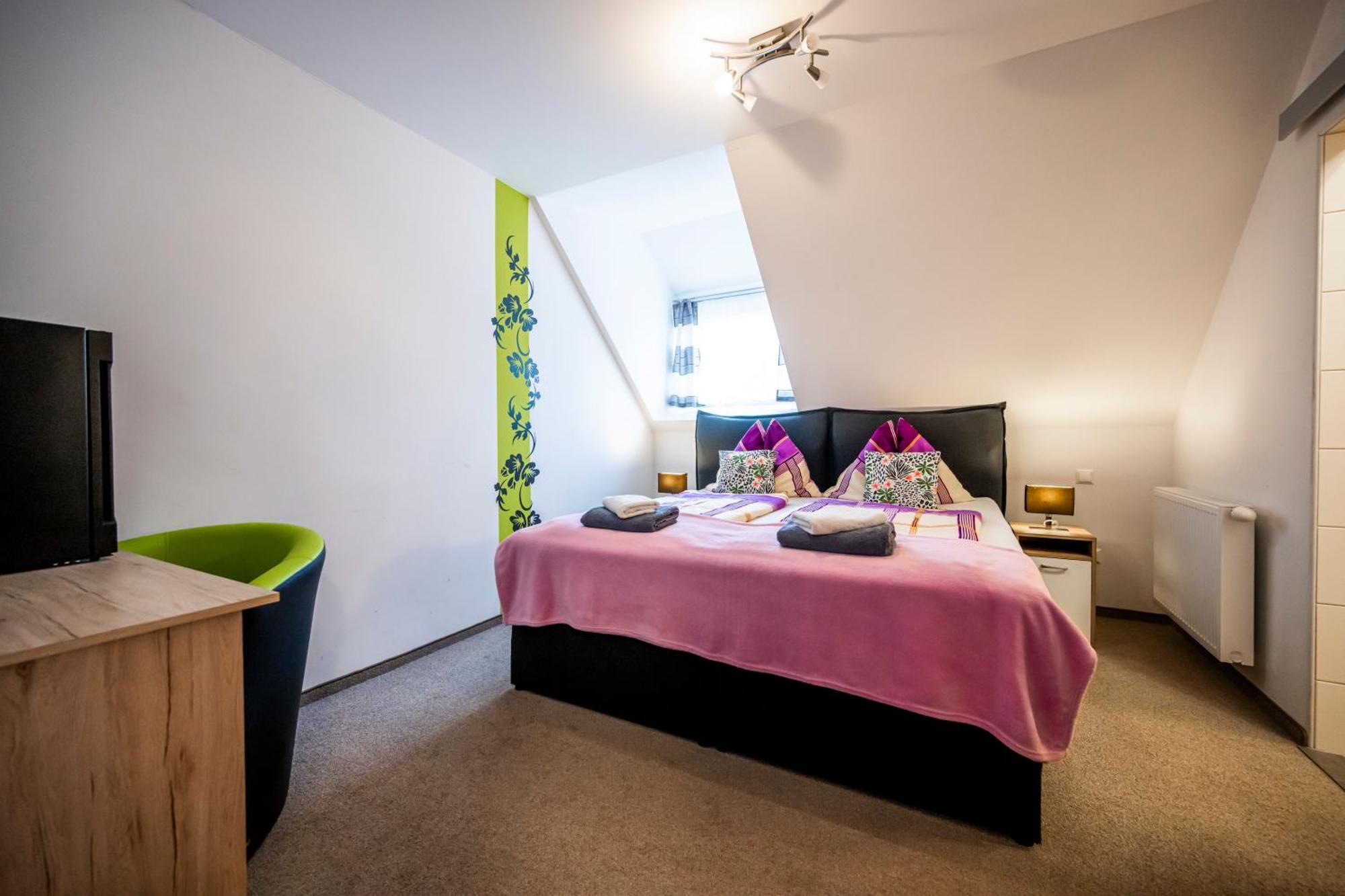 Die Schlafstube - Bed & Breakfast Zeltweg Eksteriør billede