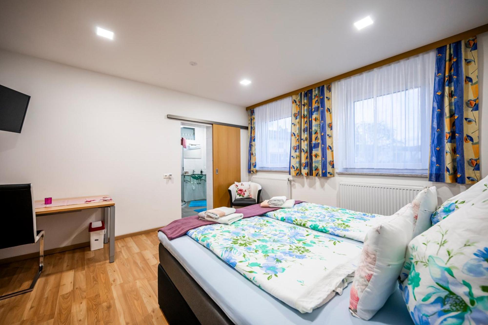 Die Schlafstube - Bed & Breakfast Zeltweg Eksteriør billede